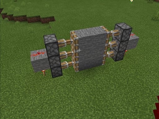 Как сделать секретную дверь в Minecraft10